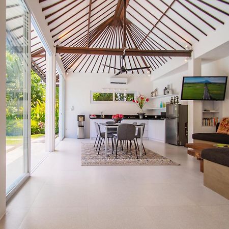Villa Sitara, Sitara Villa Group Seminyak Dış mekan fotoğraf
